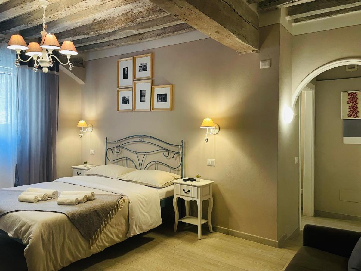 ALL'INTERNO DELLE MURA appartamento con WI-FI e NETFLIX Lucca Esterno foto